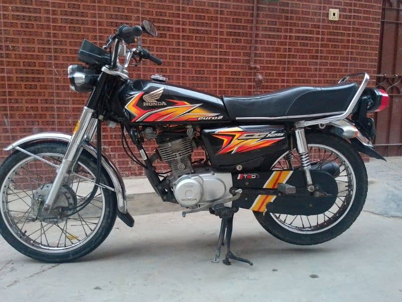 Honda CG 125 2021 model lush condition 0