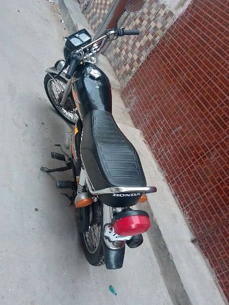 Honda CG 125 2021 model lush condition 6