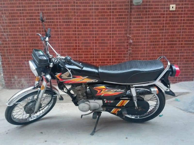 Honda CG 125 2021 model lush condition 7