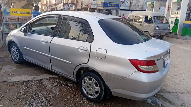 Honda City IDSI 2005 5