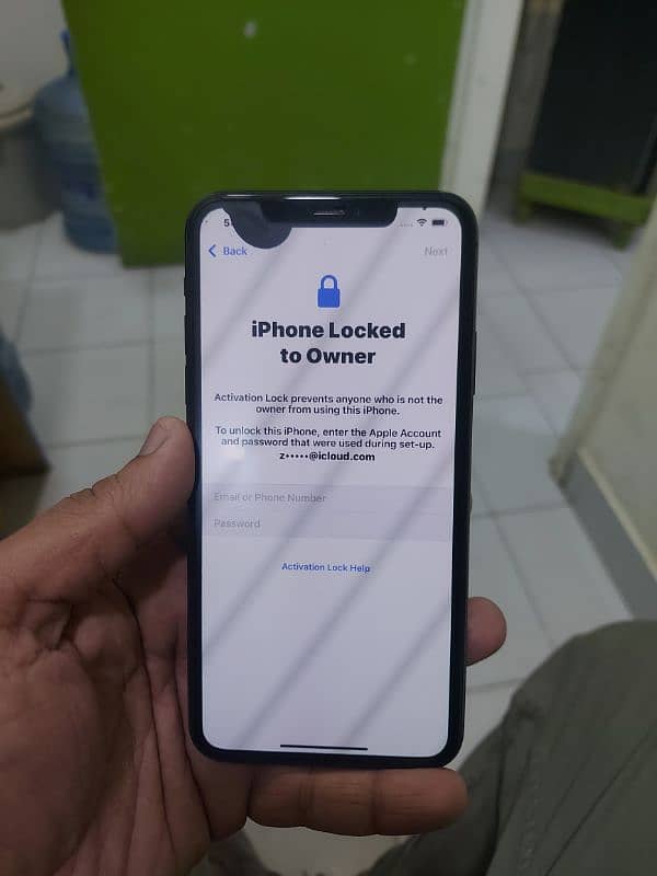 Iphone 11pro max 256gb icloud lock 7