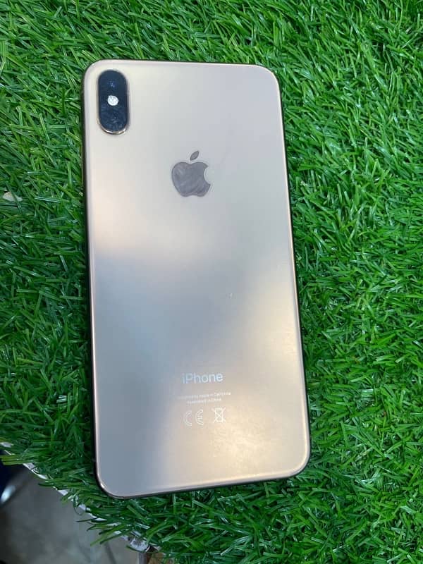 xs max 64 gb front shisha crack baqi ok or parts b geninune ha 0