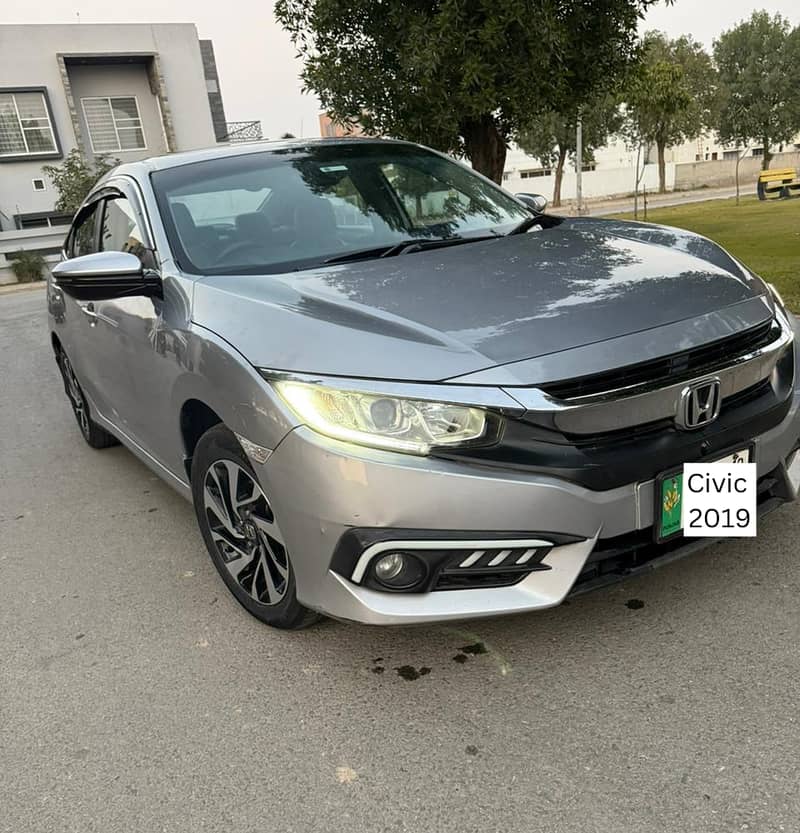 Honda Civic Oriel 2019 6