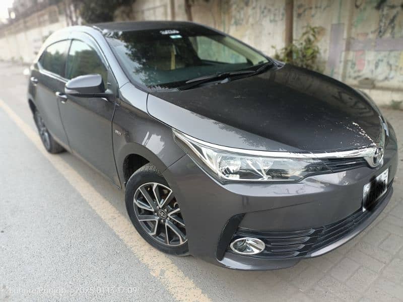 Toyota Corolla GLI 2019 Totally Genuine 0