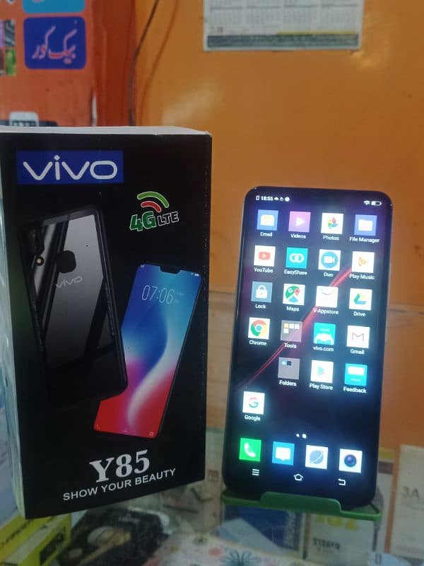 vivo y85 (4/64) ram full new with box and charger lush condition 2