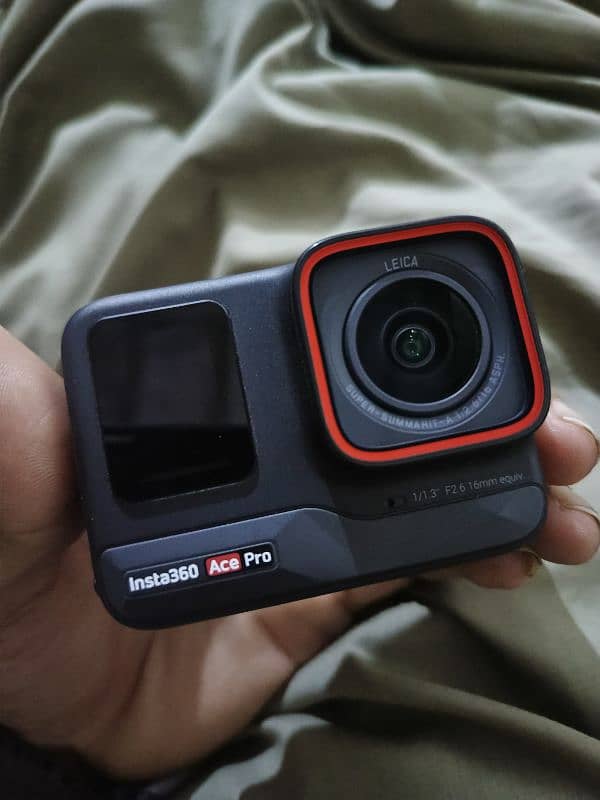 Insta 360 Ace pro 2024 0