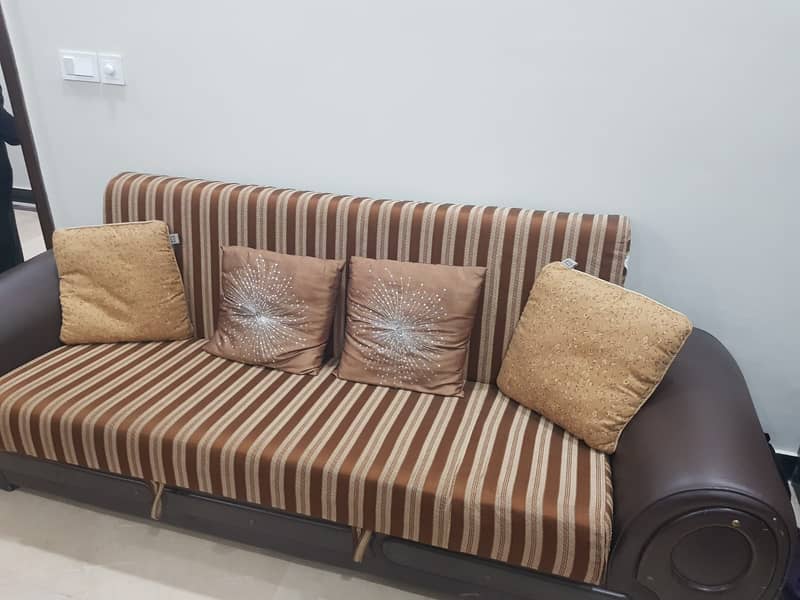 Sofa come bed in good condition for sale 1