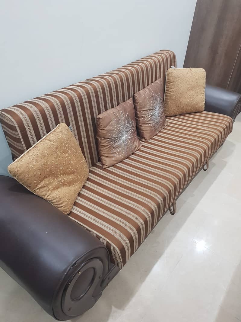 Sofa come bed in good condition for sale 2