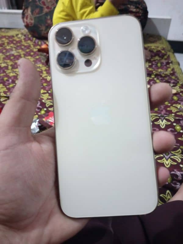 Iphone 14 pro max 128 gb non pta esim. 87 health 4