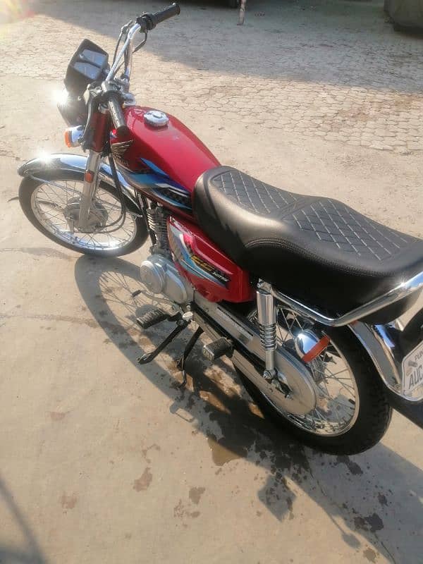 Honda CG125 3