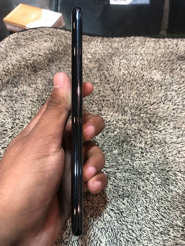 samsungs20 plus/12/128gb 3