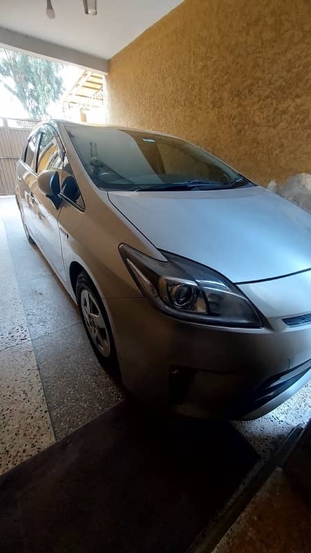 Toyota Prius 2015 8