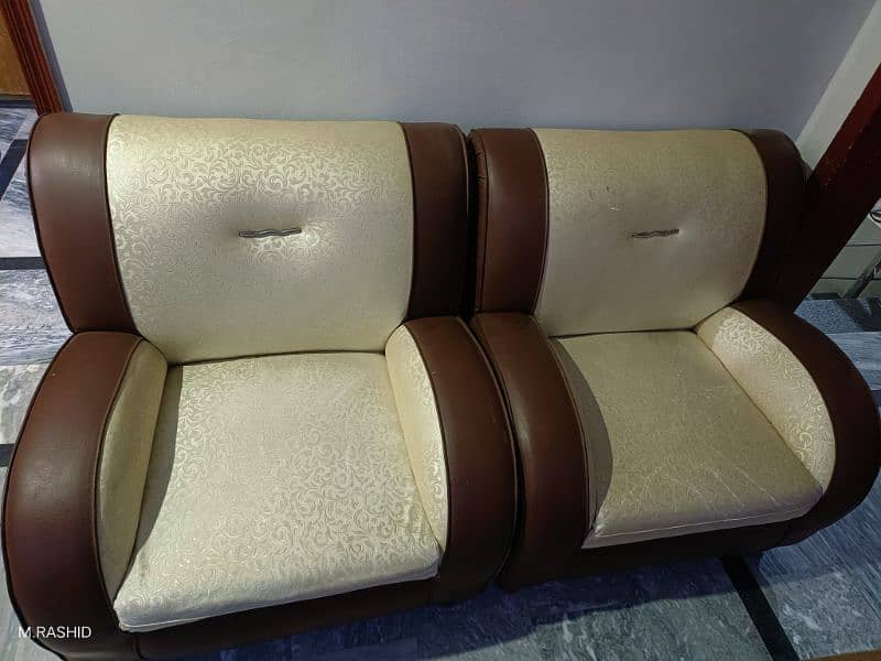 Sofa Set 5 seater 3+1+1 2