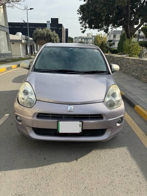 Toyota Passo hana 2011 0