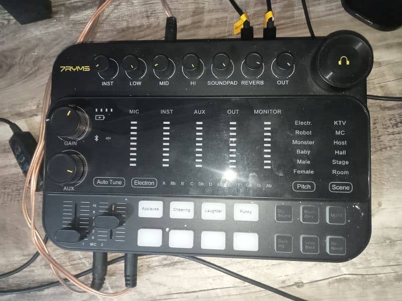 audio interface and mic for sale 2 year warranty 3