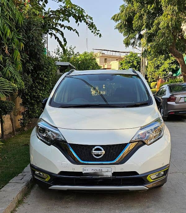 Nissan Note E Power 2018 0