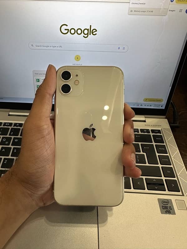 iPhone 11 128 PTA Approved 1