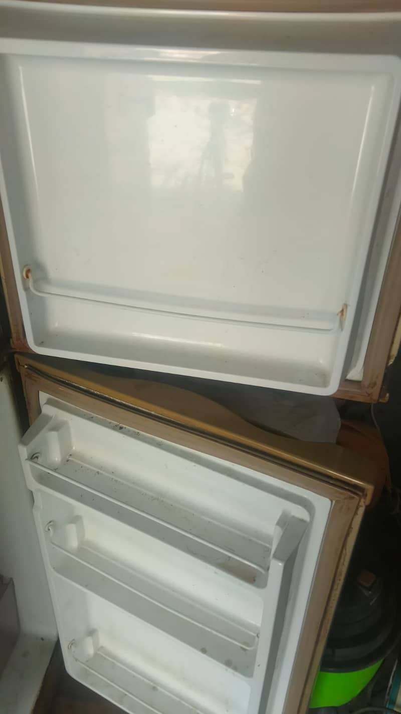 Dawlance Refrigerators For Sale 2