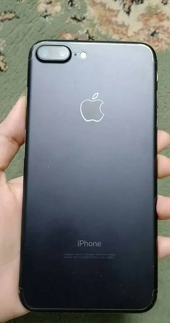 03/1/9/5/21/2/2/0/8 dead Iphone 7 plus available 128 gb black colour a 1