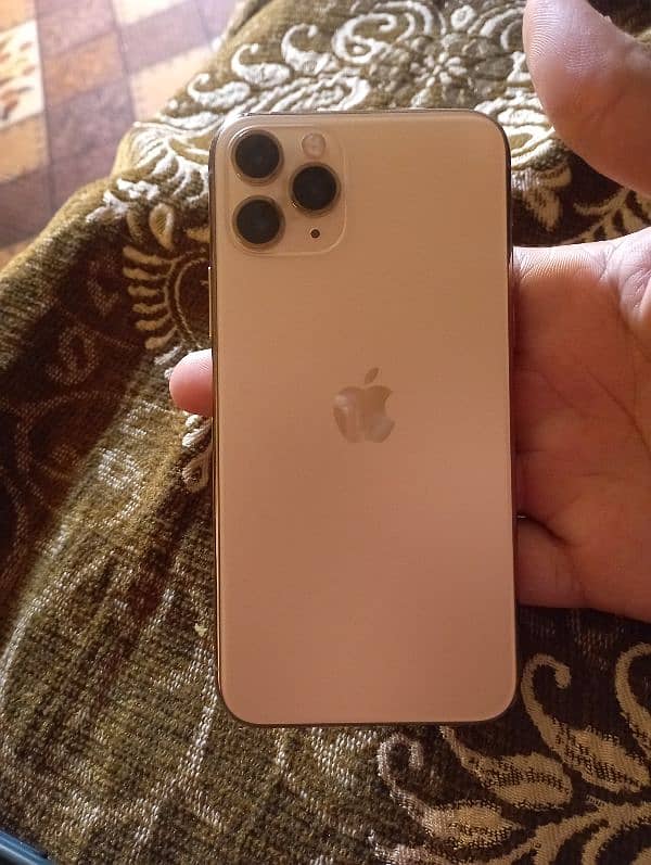 iphone 11 pro 0