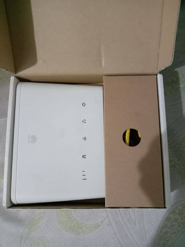 Huawei GSM Router B-311 1