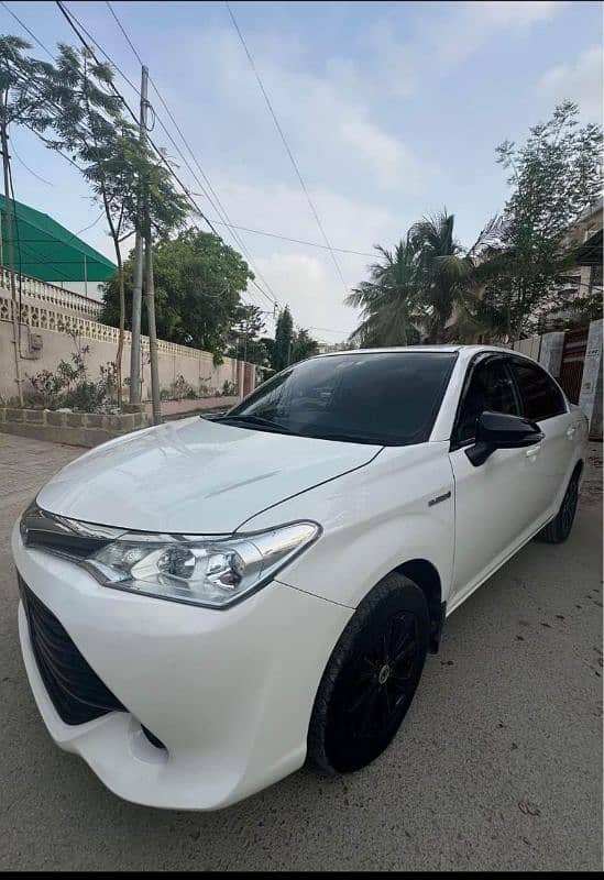 Toyota Corolla Axio 2016 4