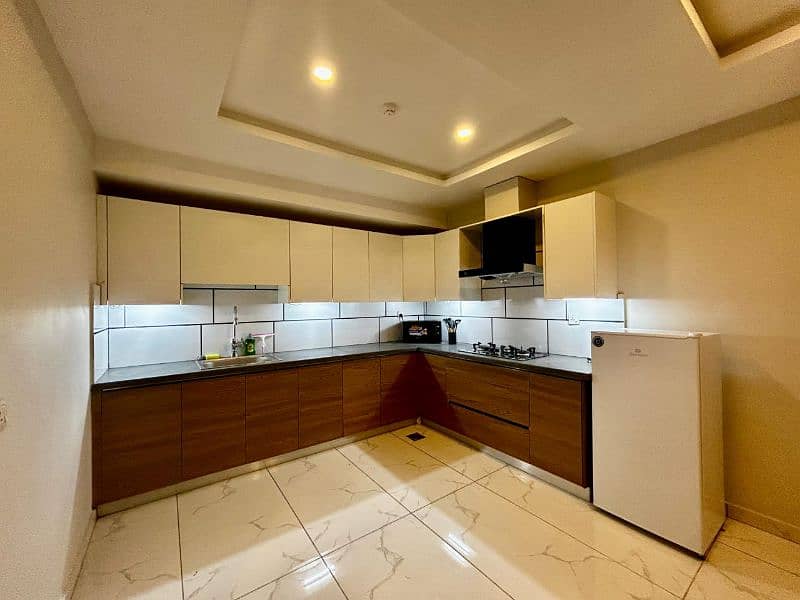 Luxury Apartment for rent in Bahria Town 8