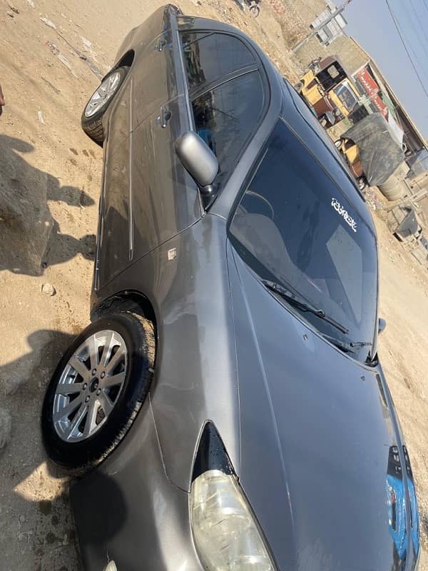 Toyota Camry 2005 4