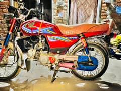 Honda 70 cc bike he Rahimyar khan no he