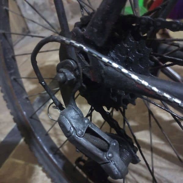 urgent sale | cycle kay gear mai bas kam hona wala hai 8