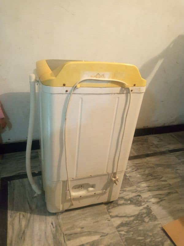 Washing machine for urgent sale 1