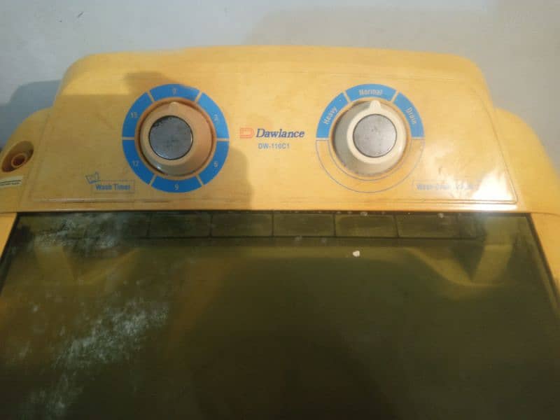 Washing machine for urgent sale 3