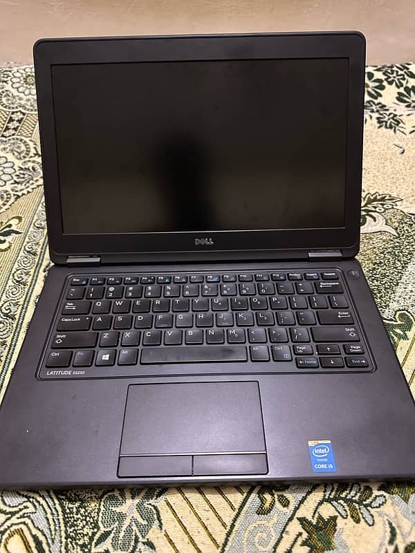 Dell laptop 0