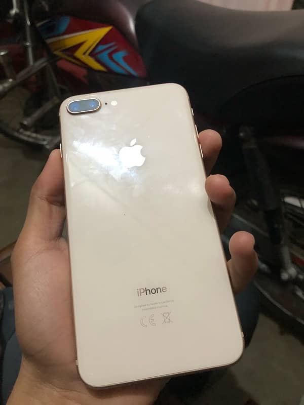 i phone 8 plus 1