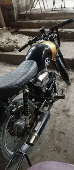 cafe racer 2009 all ohk h 1 rp ka be Kam nhi h bike Mai