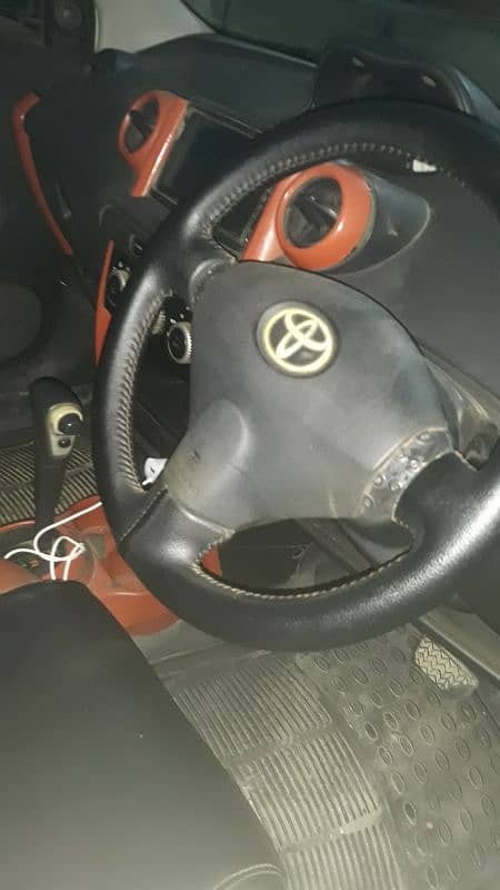 Toyota IST 2002 13