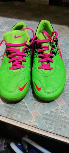 nike grippers