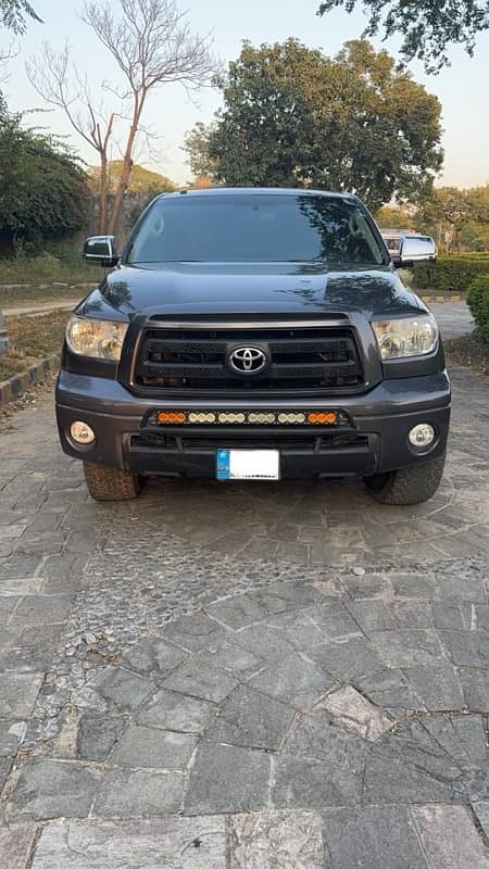 Toyota Tundra 5.7 TRD 2011 6