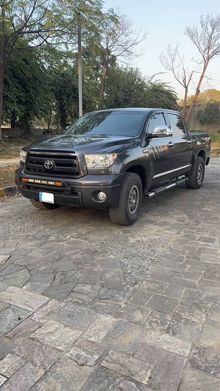 Toyota Tundra 5.7 TRD 2011 8