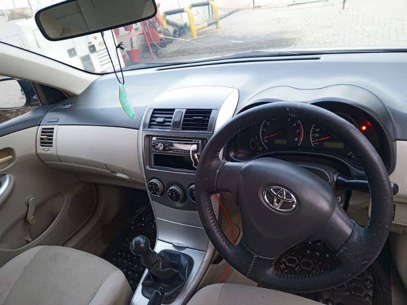 Toyota Corolla XLI 2011 5