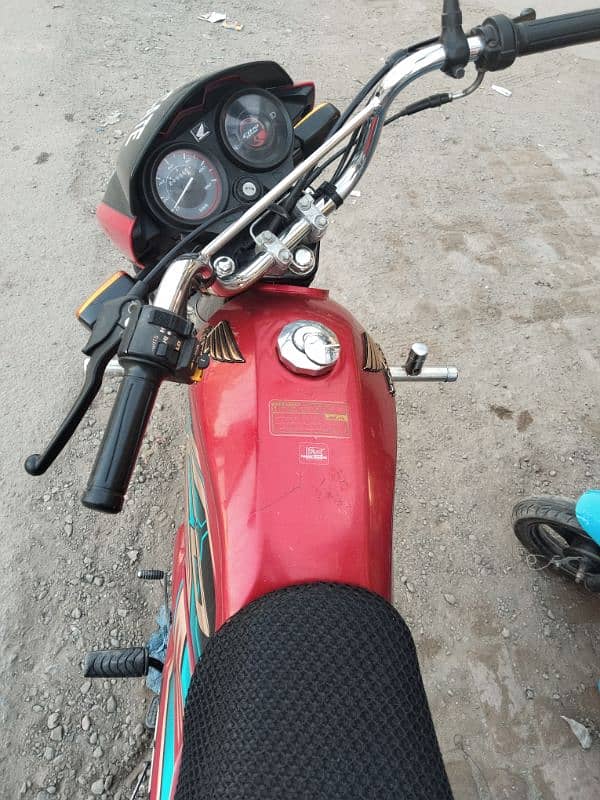 Honda CD 70 2022 03219599697 5