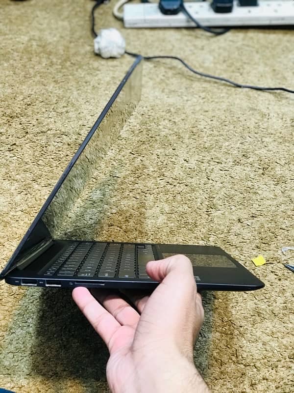 Asus Zenbook M3 1