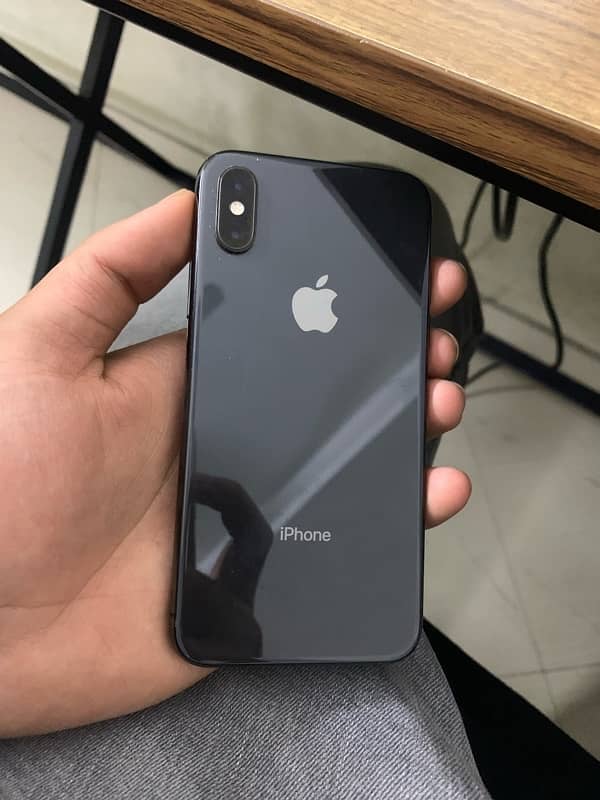 Selling Iphone XS - Don’t Miss out! 2