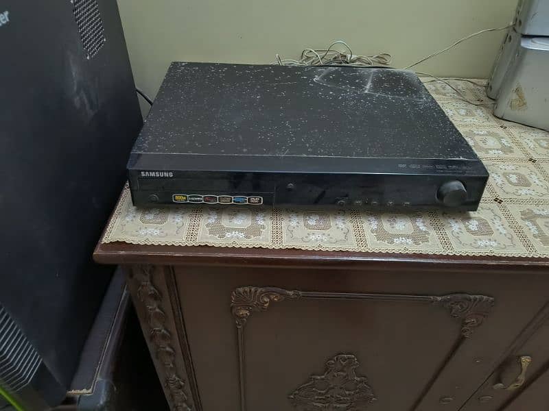 Samsung 5.1 home theater amplifier(faulty) 0