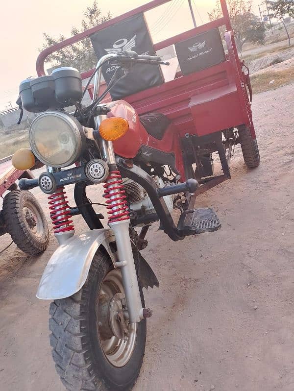 Good condition Road Prince 150cc loader Rickshaw for sale. 9