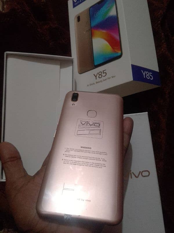 Vivo Y85 4GB 64GB with box 2