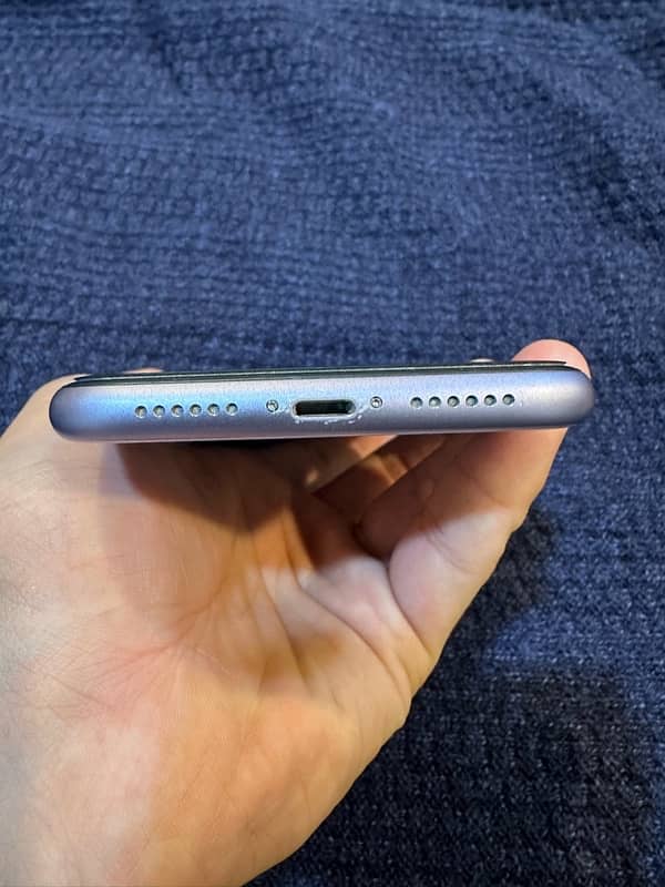 IPHONE 11 256GB PTA APPROVED 6