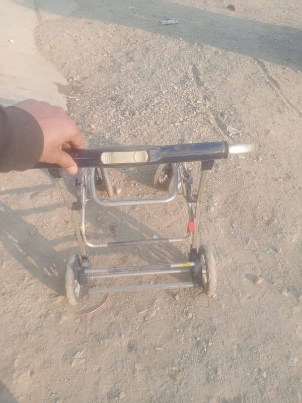 Baby pram without cloth in reasonable price 1