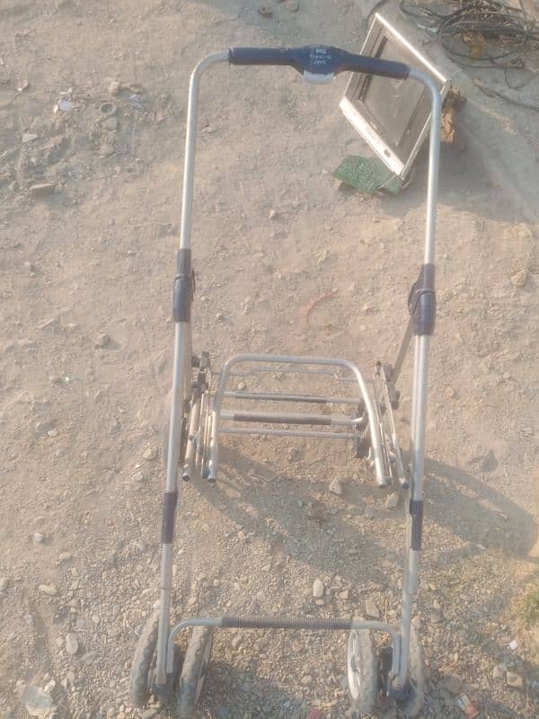 Baby pram without cloth in reasonable price 2