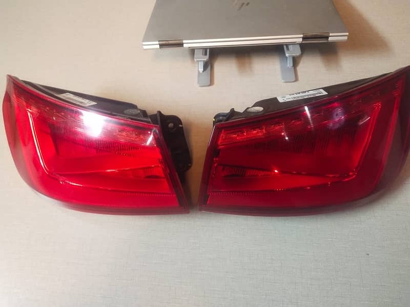 Audi A3 head lights 200000 back light 80000 6